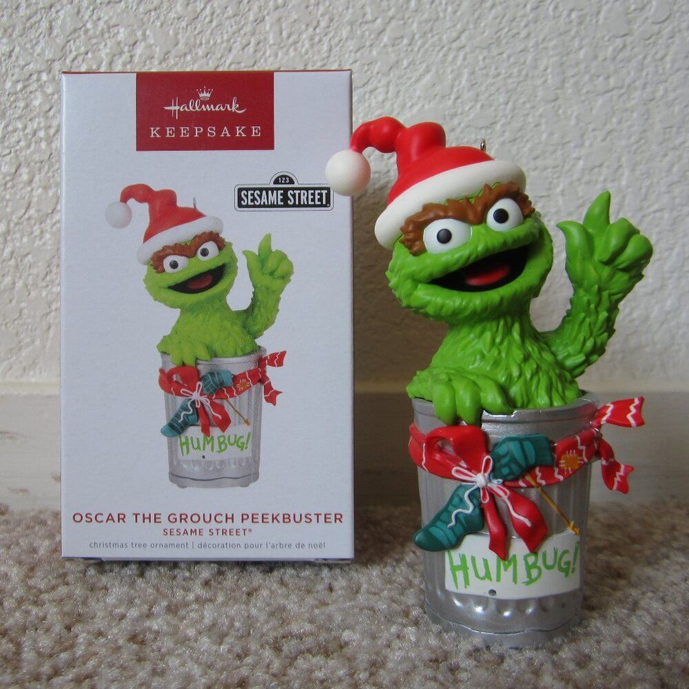 Oscar the Grouch Peekbuster Sesame Street 2022 Hallmark magic ornament